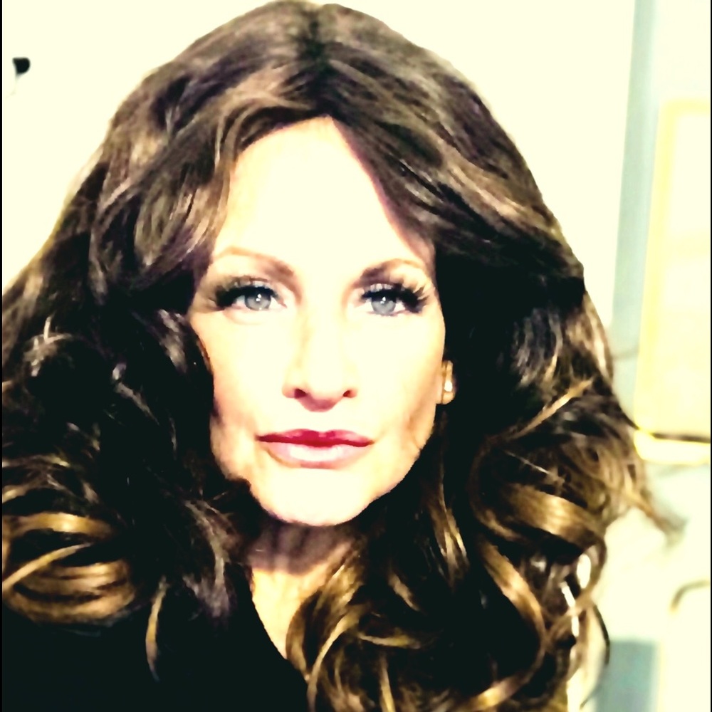 Meet your Posher, Cathy